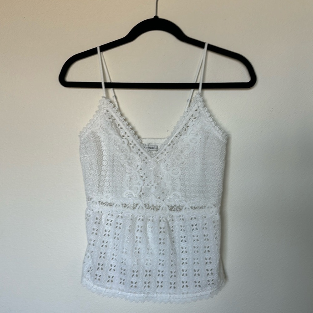ABERCROMBIE & FITCH: white eyelet camisole tank, size S